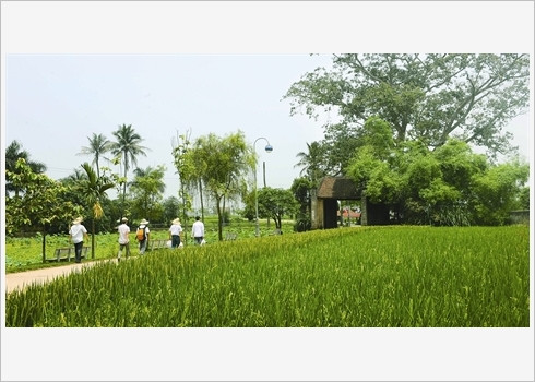 La porte de Mông Phu (nom de l’un des anciens villages faisant aujourd’hui partie de Duong Lâm).