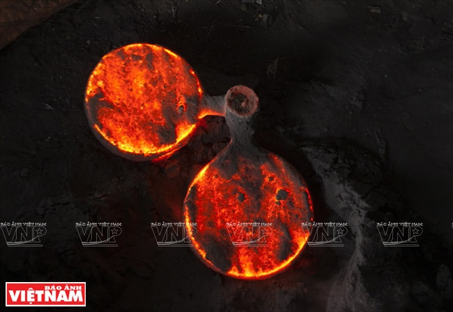 Une pièce qui vient de sortir du moule.