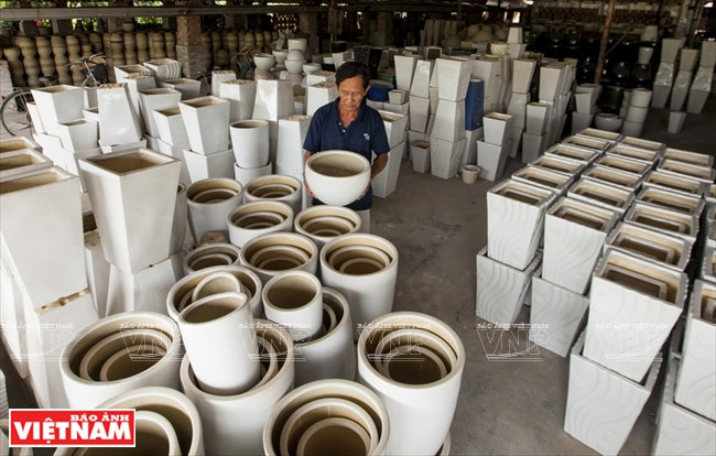 Chaque mois, un atelier produit de 10.000 à 20.000 pièces pour l’exportation.