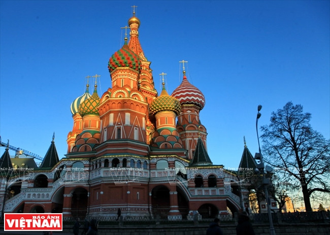 L’église Vasely, l’une des plus belles églises de Moscou se trouve sur la Place Rouge, en face du Kremlin. 