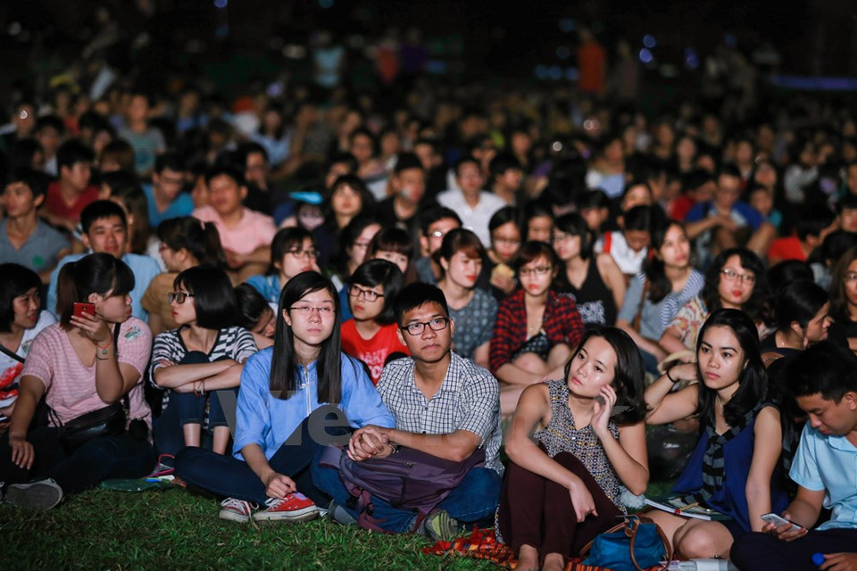 Des milliers de jeunes participent à cet événement.