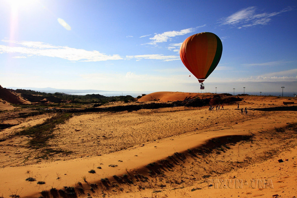 Le premier Festival international de montgolfières - Phan Thiet, Binh Thuan (13 juillet 2012). 