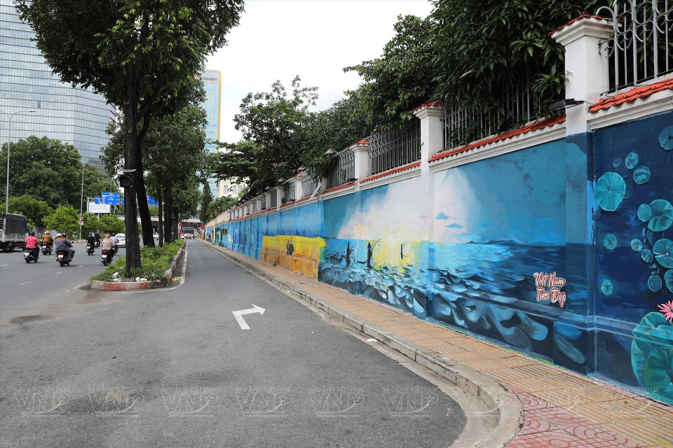 La nouvelle physionomie de la rue Nguyen Huu Canh.