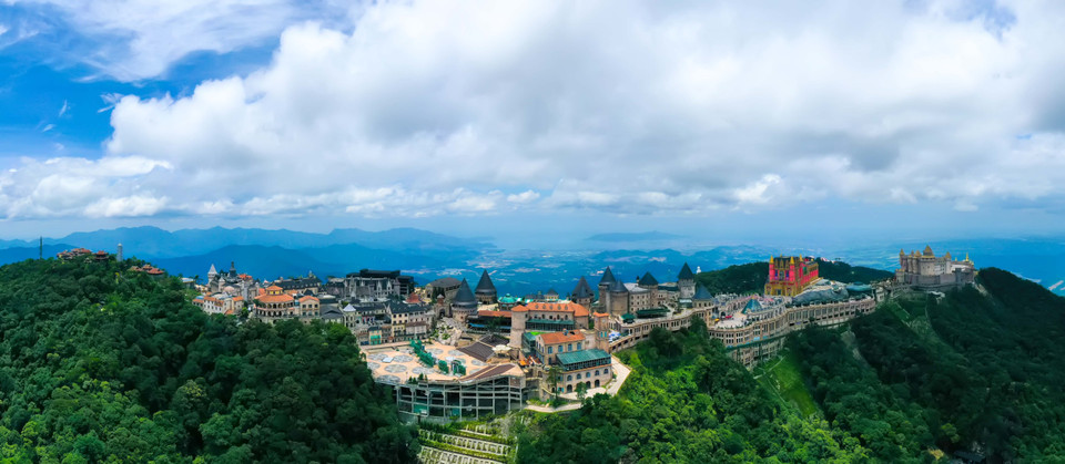 La zone touristique de Sun World Ba Na Hills est une destination fascinante.
