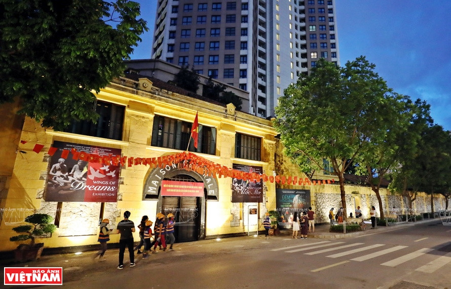 Située au cœur de la capitale vietnamienne, la Maison centrale de Hoa Lo mérite vraiment le détour. Photo: VNA