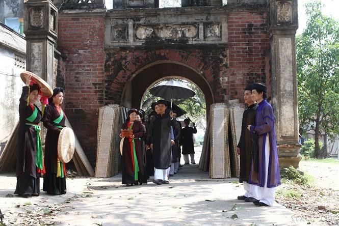 Le 30 septembre 2009, l'UNESCO a officiellement reconnu les chants folkloriques Quan Ho comme patrimoine culturel immatériel représentatif de l'humanité. Photo : VNA