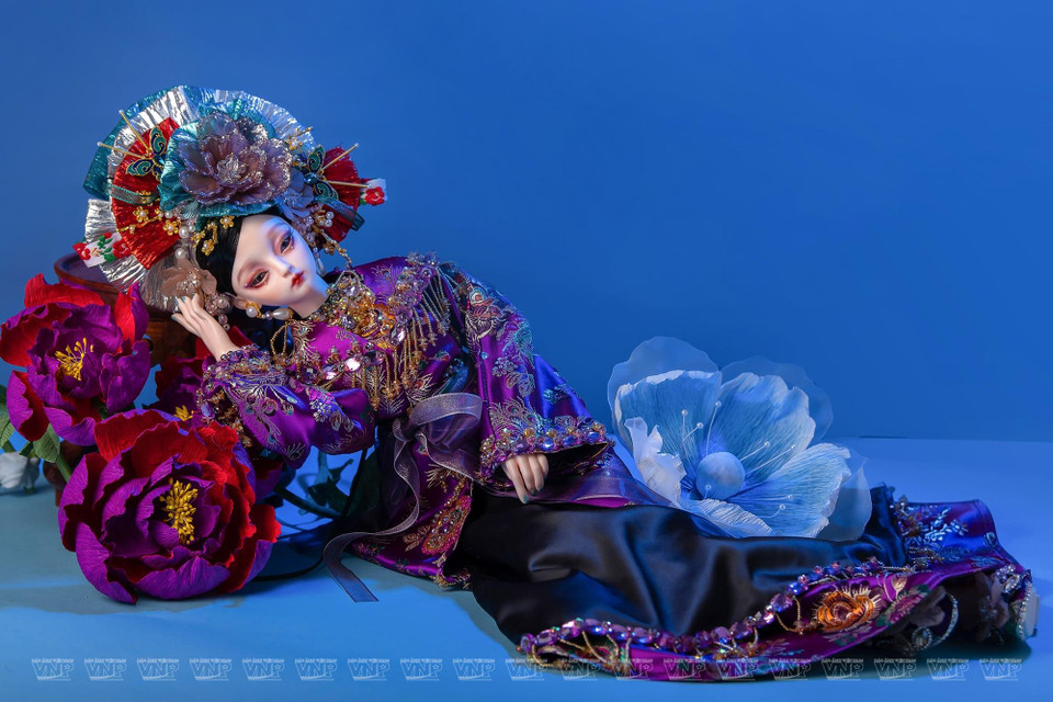 Un modèle de costume. Photo: VNP