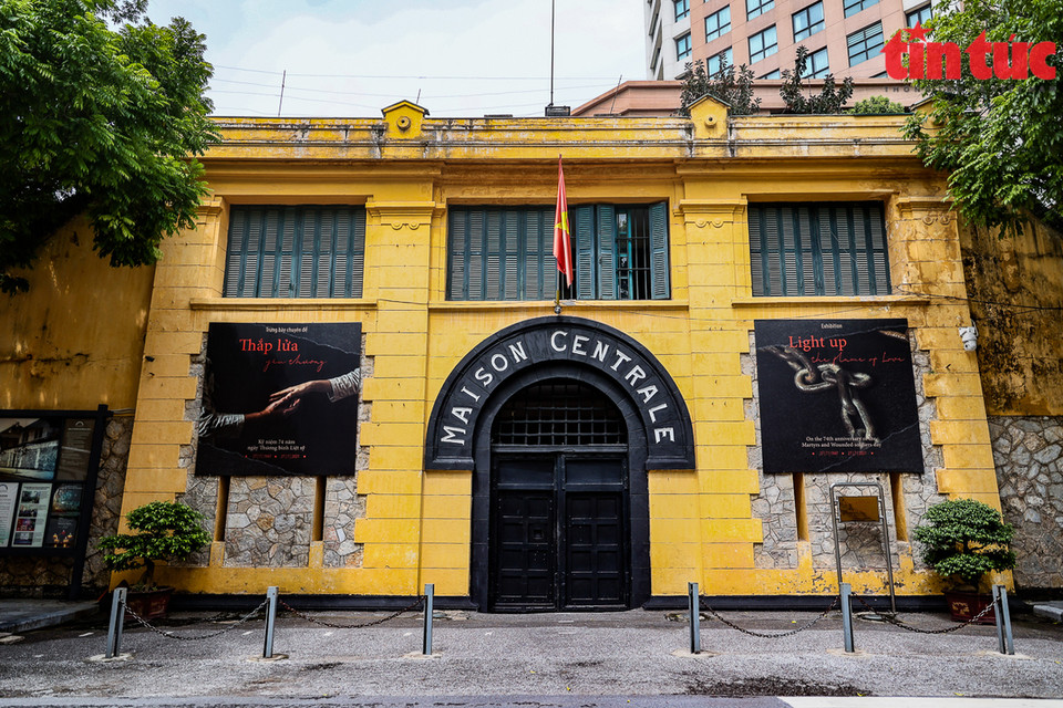 L'ancienne prison de Hoa Lo, au centre-ville de Hanoï, a suspendu ses activités. Photo : VNA