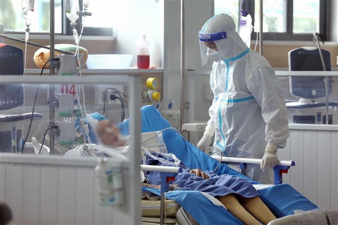 Actuellement, cet établissement traite 17 patients graves atteints du Covid-19. Photo : VNA