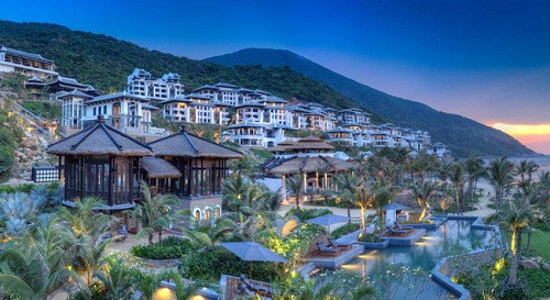 Intercontinental Danang Sun Peninsula Resort dans la commune de Bai Bac, district de Tho Quang, province de Da Nang.