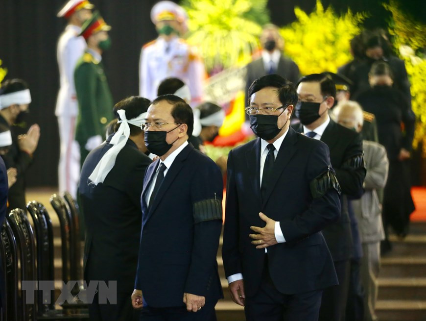  Des personnalités rendent hommage à l’ancien secrétaire général du Parti Lê Kha Phiêu. 
