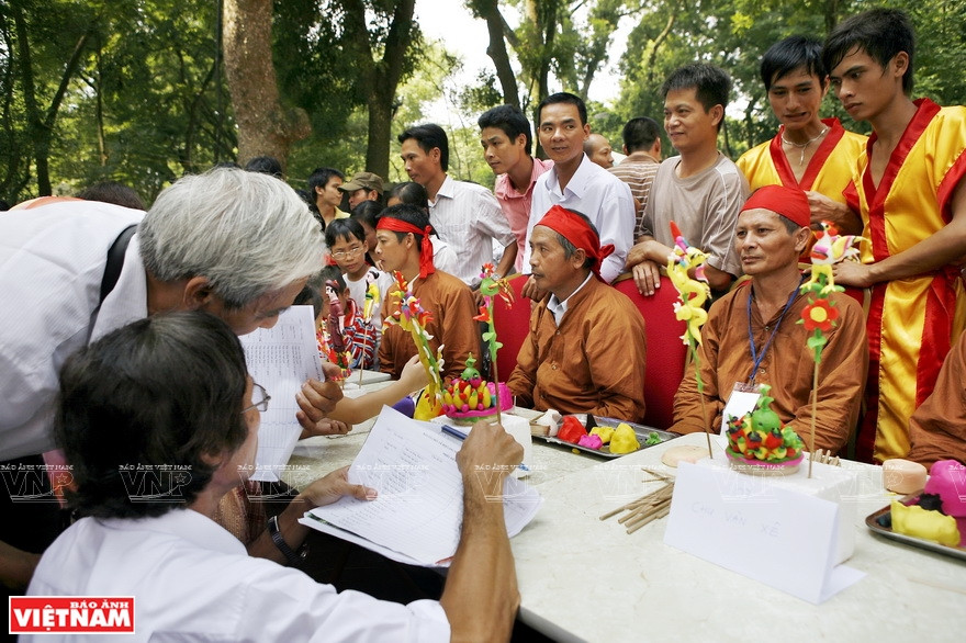  Afin de préserver ce métier artisanal, des concours sont organisés pour que les artisans aient l’occasion d’échanger des expériences. 