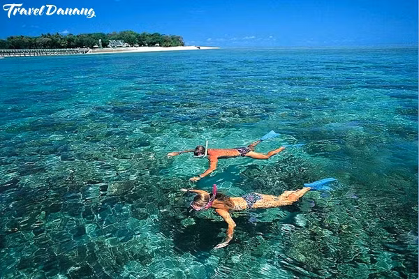 L’eau turquoise qui baigne Cu Lao Cham fait de l’île un vrai paradis.Photo: Travel Danang.