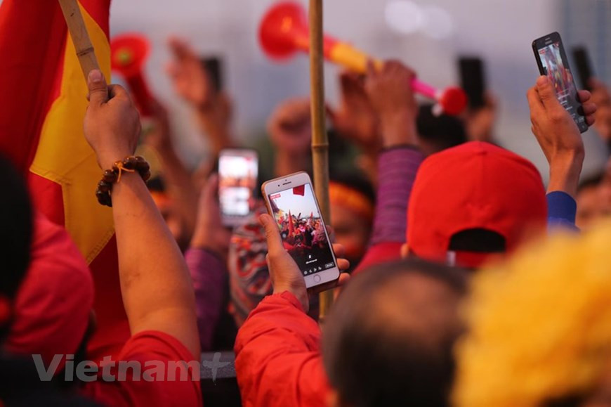 Un forêt de drapeaux. Photo: Vietnam+