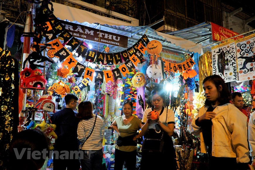 Un magasin de la rue Hang Ma.