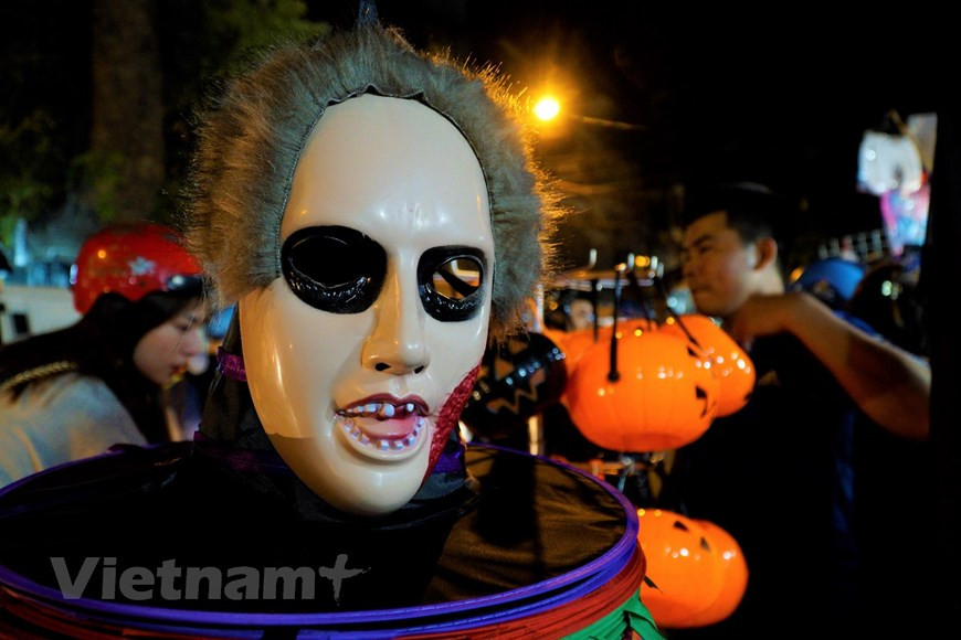 Les masques sont conçus selon les personnages de films d'horreur.