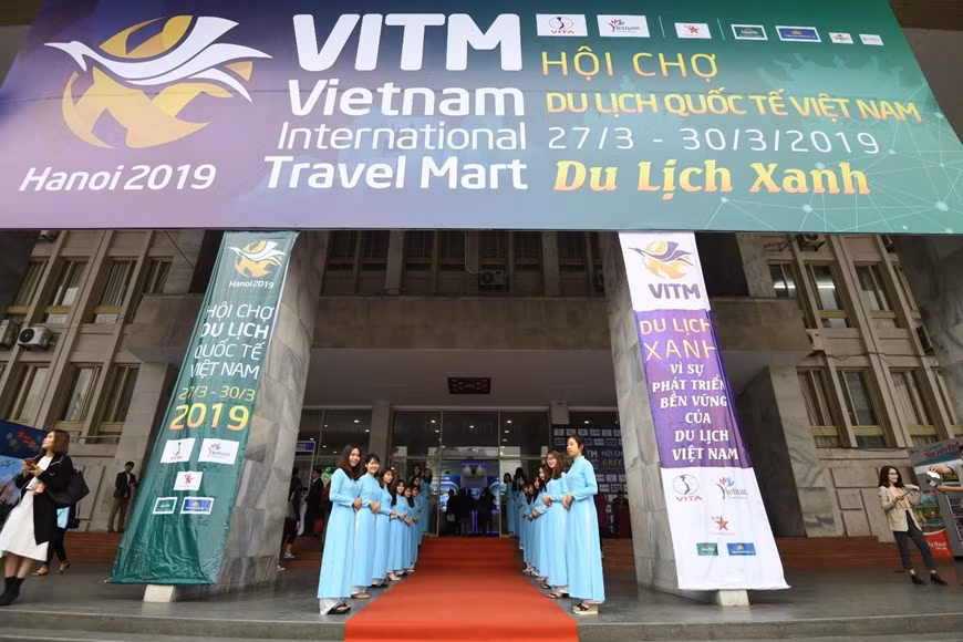 Le thème de cette édition est "Tourisme vert". 