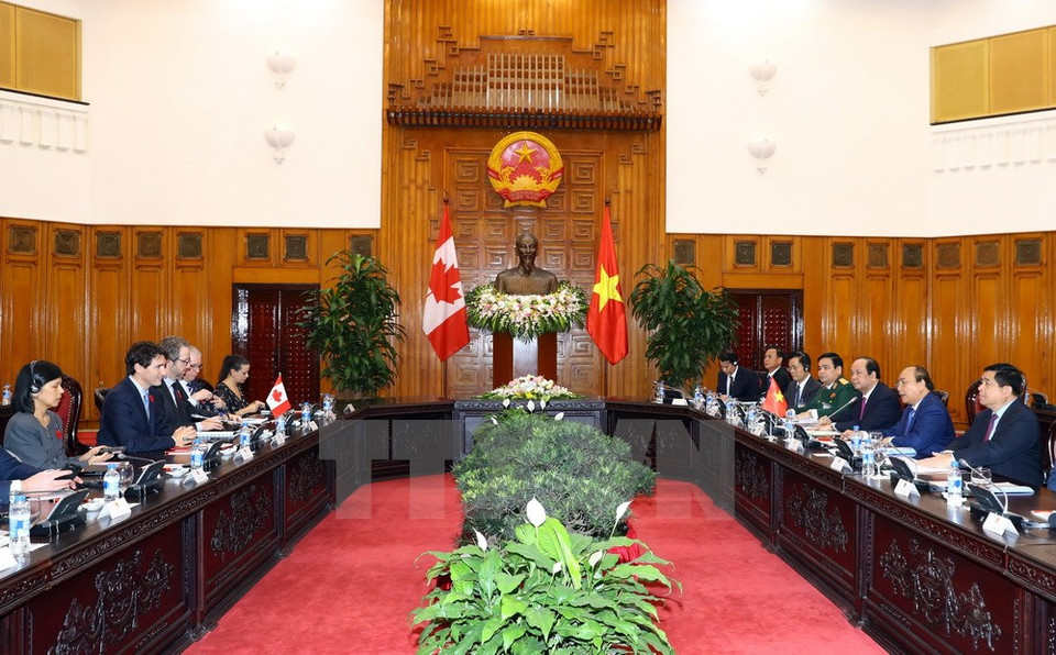 L'entretien entre les deux Premiers ministres.