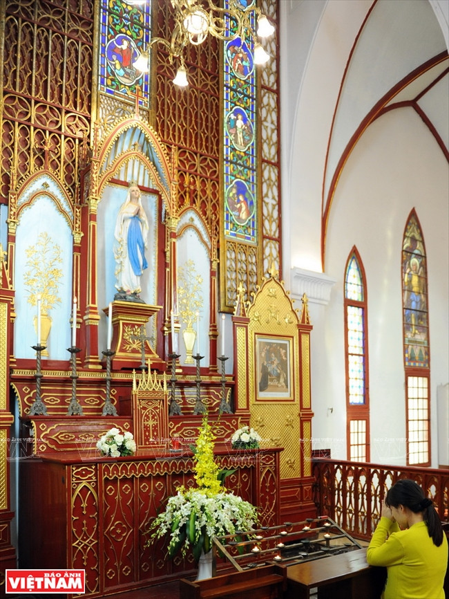 L’autel de culte dédié à la Vierge Marie