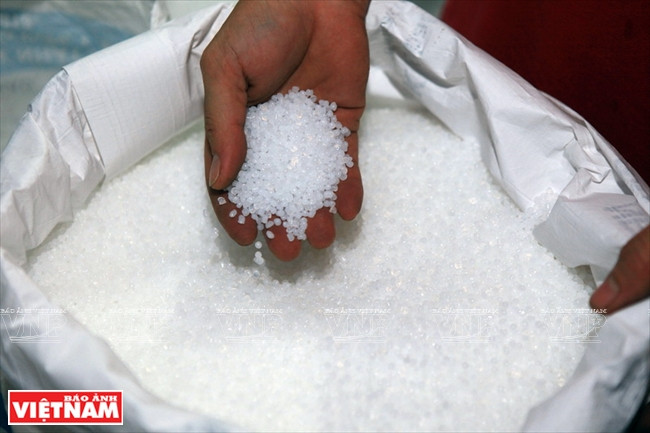 Matière plastique servant à fabriquer des ancres de fixation.