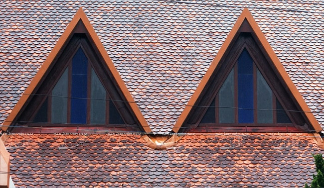 Petits vitraux de la cathédrale Domaine de Marie.