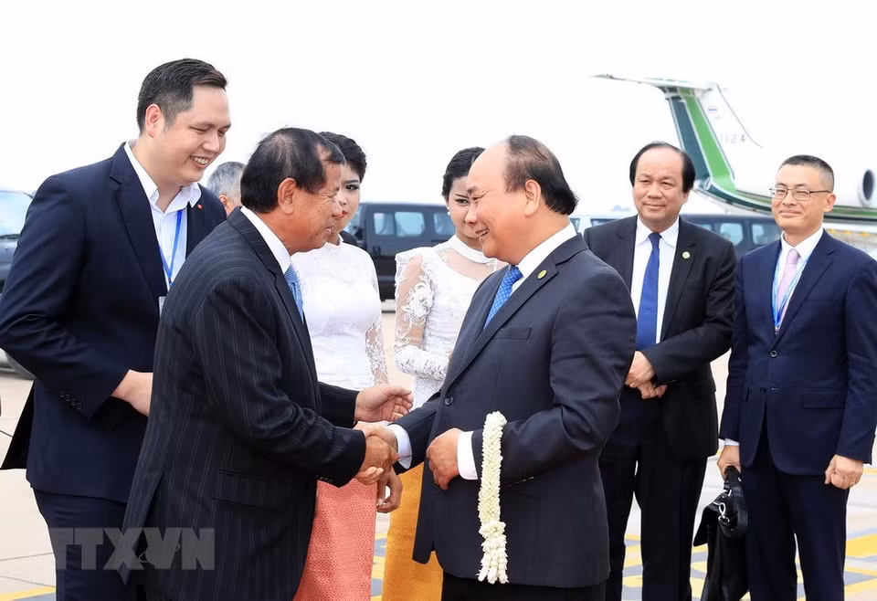 Le chef du gouvernement Nguyên Xuân Phuc termine sa participation au Sommet de la MRC. 