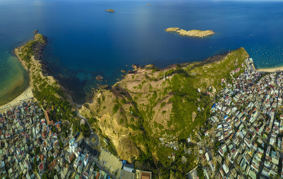  Le panorama d'Eo Gio est impressionnant. Photo: VNA