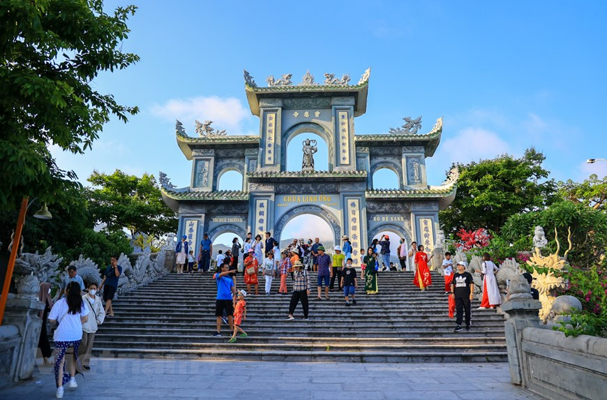  Parmi les trois pagodes nommées Linh Ung à Da Nang, la pagode Linh Ung – Bai But est la plus grande avec une superficie d'environ 20ha. Photo : Vietnamplus