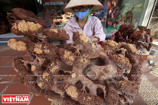 Un objet d’art de Thiêt Ung.
