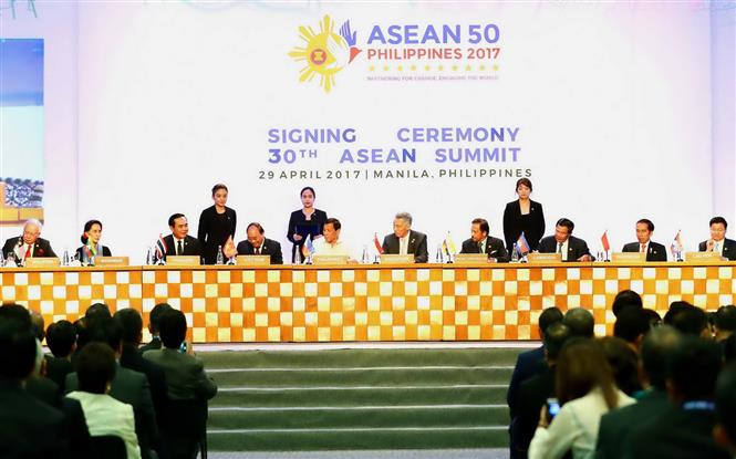 Le 30è Sommet marquant le 50e anniversaire de l'ASEAN a eu lieu en avril 2017 aux Philippines.