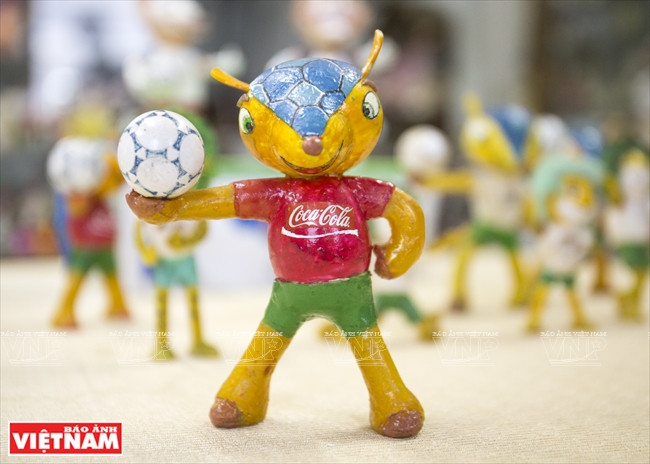 Le tatou Fuelco - mascotte officielle pour la Coupe du monde de football de 2014