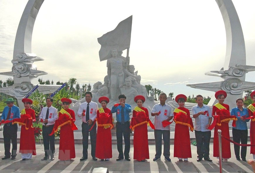 La cérémonie d’inauguration du mémorial des soldats de Gac Ma dans la commune de Cam Hai Dong, district de Cam Lam, province de Khanh Hoa, le 15 juillet 2017. Photo : VNA