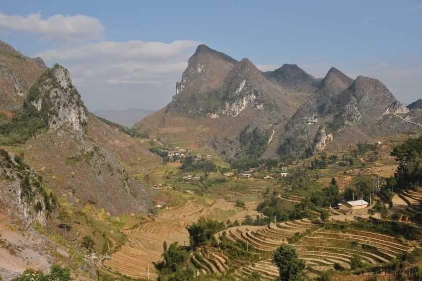Le plateau karstique Dông Van. Photo: VNA