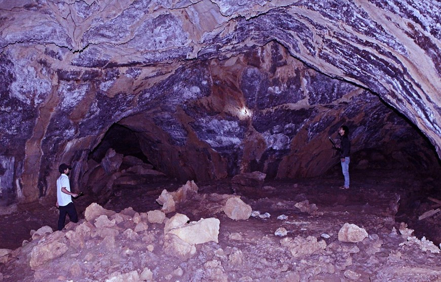 Créé en 2015, le géoparc de Dak Nông abrite quelque 65 sites patrimoniaux et géomorphologiques, dont volcans et chutes d’eau, et un réseau d’une cinquantaine de grottes d’une longueur totale de plus de 10.000 m. Photo: VNA