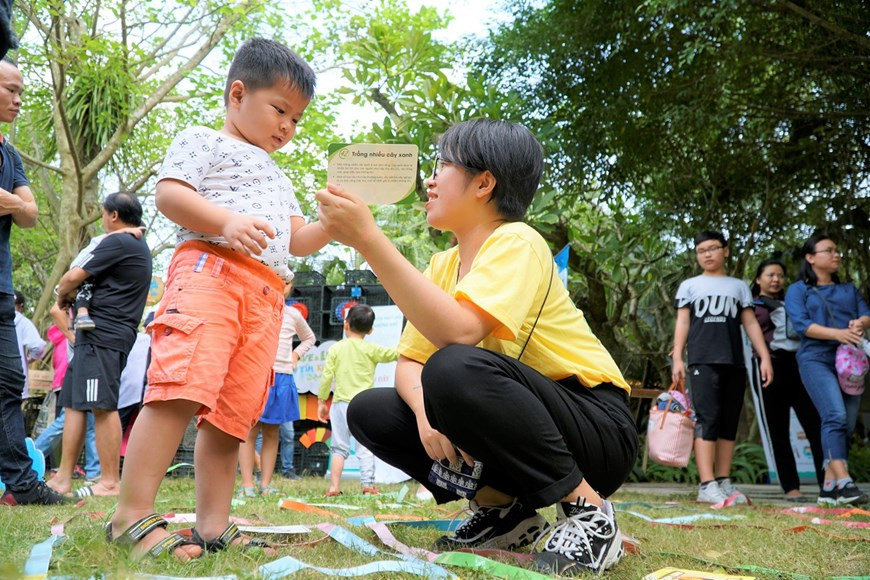 L’événement attire beaucoup d’enfants. Photo: Vietnam+