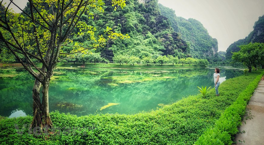Le site fascine les touristes par sa beauté poétique. Photo: Vietnam +