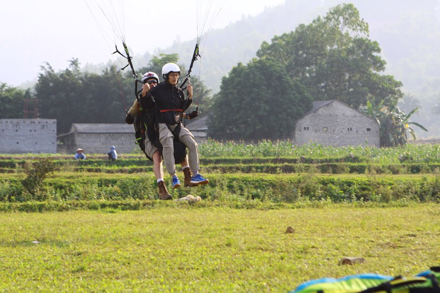 Un vol en couple. Photo: Vietnam+