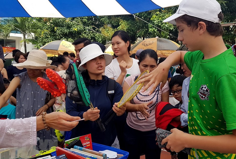  Les biens de cette famille sont bien vendus.