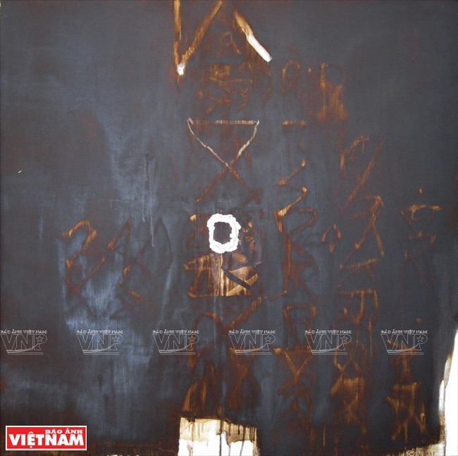 « Un message noir et blanc » de Nguyên Trung.