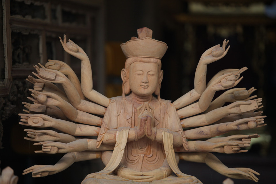 La déesse Quan Yin avant laquage.