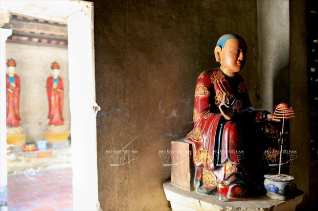 Selon les chercheurs, le matériau utilisé est de l'argile mélangée avec de la chaux, de la mélasse, du papier dzo broyé.