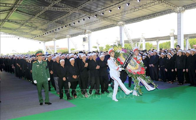 Ses proches rendent hommage au président Tran Dai Quang