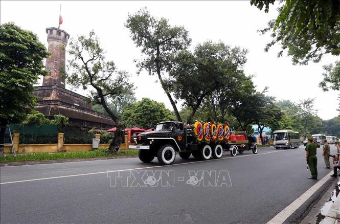 Dans la rue Dien Bien Phu.