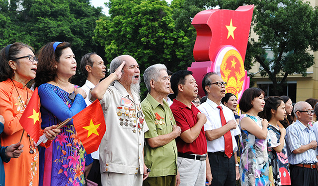  Cérémonie de salut au drapeau national des Hanoiens lors de la 70e Fête nationale (2 septembre).