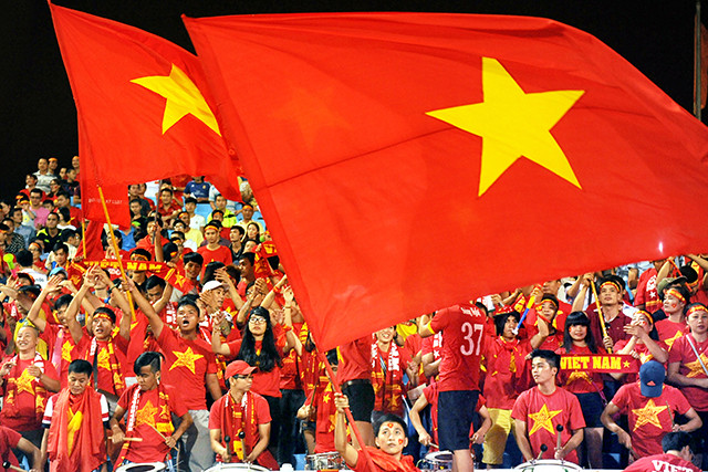 Le drapeau national donne de la force à tous les citoyens vietnamiens.