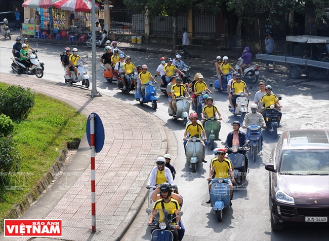 Hanoi à Vespa, un parfum d’aventure !