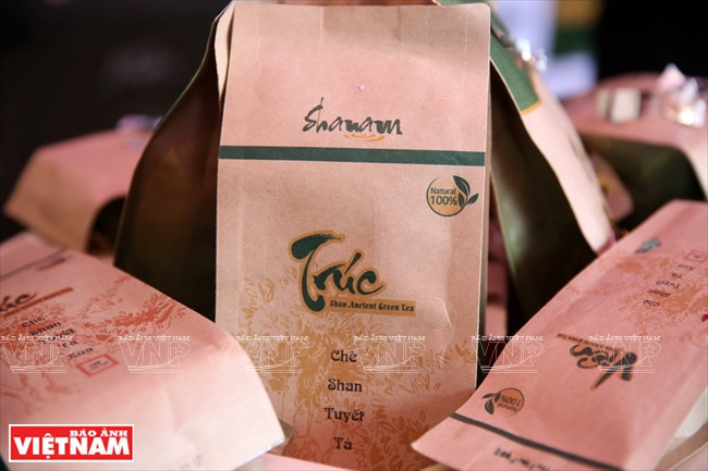 Thé Truc, préparé à partir de thé Shan tuyet Ta Xua, de marque commerciale Shanam, de Tafood.