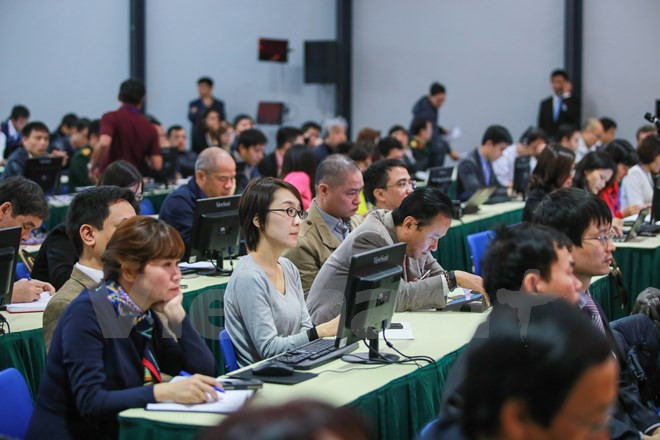 Quelque 300 journalistes nationaux et étrangers, et des représentants d​'agences diplomatiques étrangères ont assisté à l'inauguration du centre de presse.