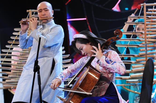 Alors, le programme "Printemps au pays natal 2021" n'a proposé qu'une seule émission. 