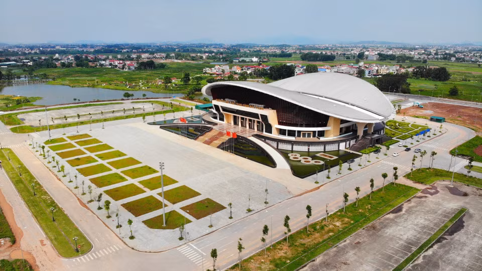  L'Hôpital de campagne No 2 est installé au centre sportif de la province de Bac Giang. Photo: VNA